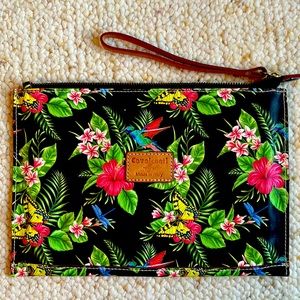 Cavalcanti leather clutch